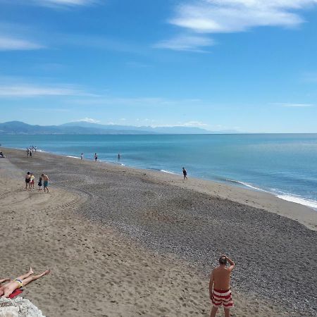 Carihuela Park Palace Torremolinos Ngoại thất bức ảnh