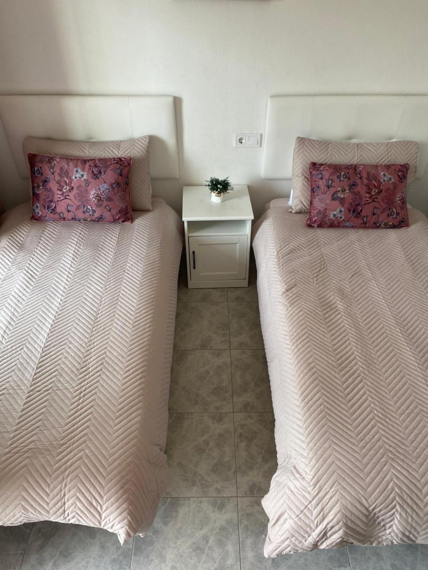 Carihuela Park Palace Torremolinos Ngoại thất bức ảnh