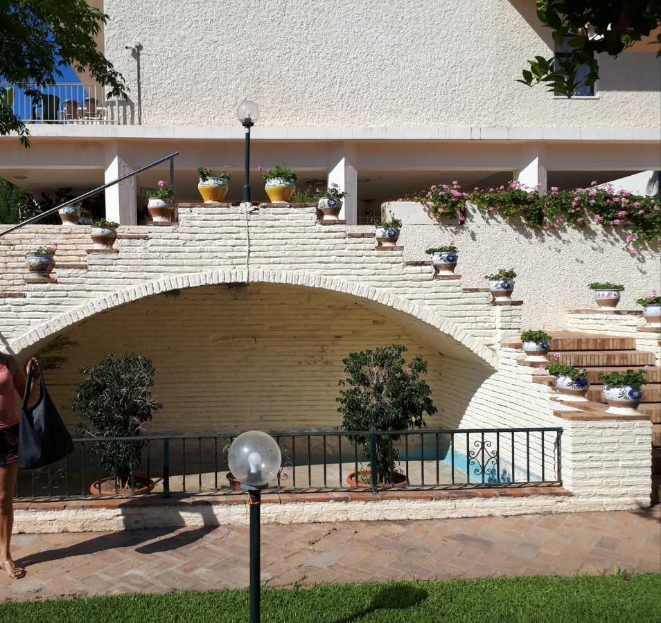 Carihuela Park Palace Torremolinos Ngoại thất bức ảnh